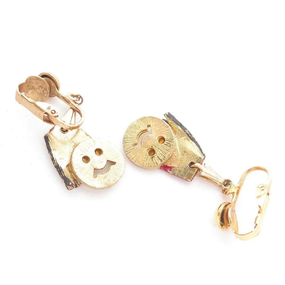 VINTAGE MASONIC SHRINER'S DANGLE CLIP-ON EARRINGS*ENAMEL STICK FIGURE‎ CHARMS